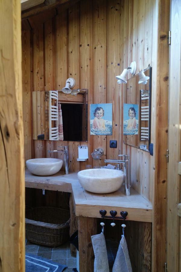 Chambre D'Hotes La Ferme D'En Bas Samoëns Zewnętrze zdjęcie