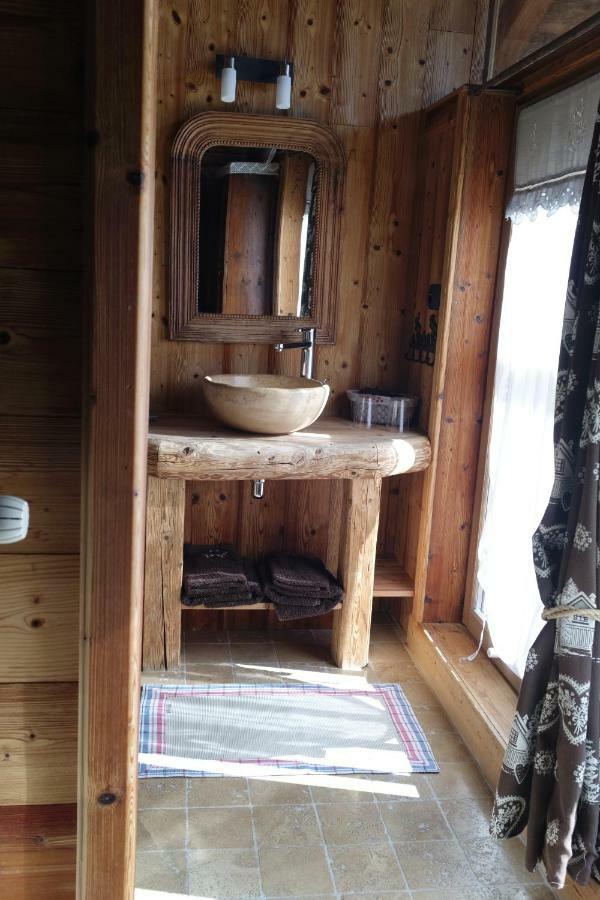 Chambre D'Hotes La Ferme D'En Bas Samoëns Zewnętrze zdjęcie