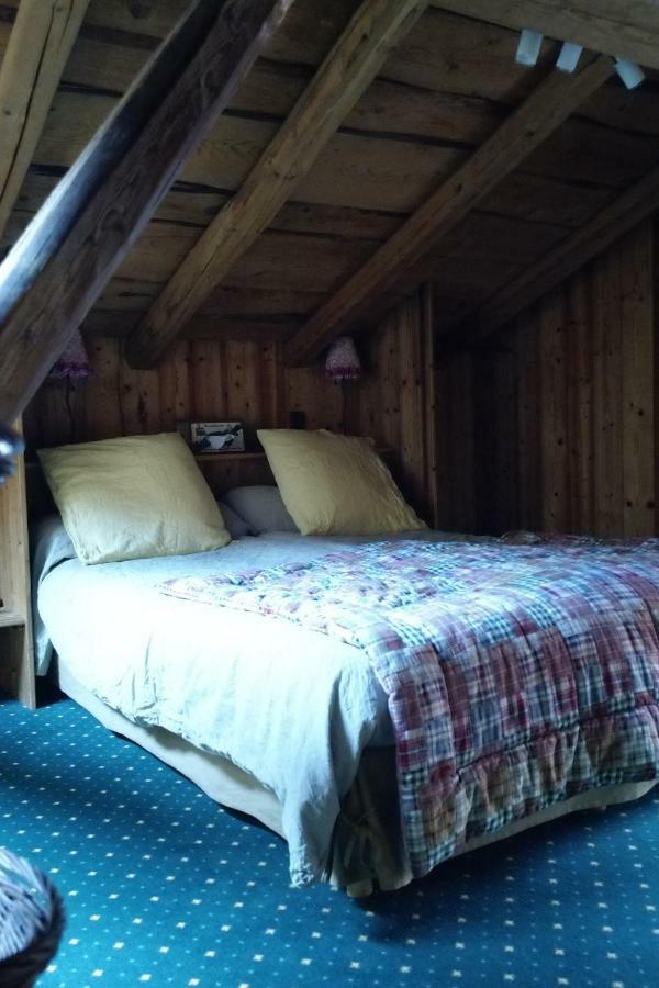 Chambre D'Hotes La Ferme D'En Bas Samoëns Zewnętrze zdjęcie